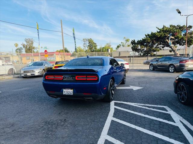 2018 Dodge Challenger SXT