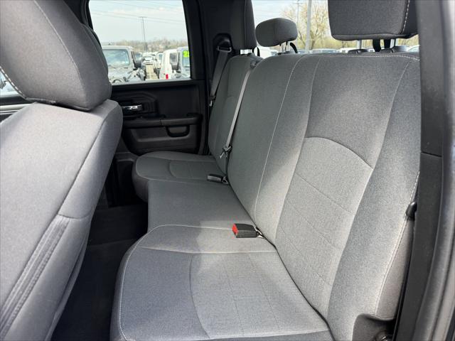 2022 Ram 1500 Classic Warlock Quad Cab 4x4 6'4" Box