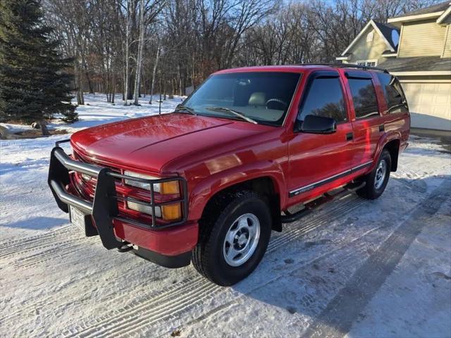 2000 Chevrolet Tahoe Z71 for sale in Pine River, MN