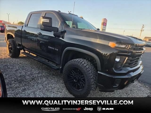 2024 Chevrolet Silverado 2500HD 4WD Crew Cab Standard Bed Custom for sale in Jerseyville, IL