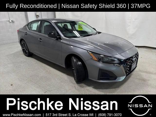 2025 Nissan Altima SR FWD for sale in La Crosse, WI