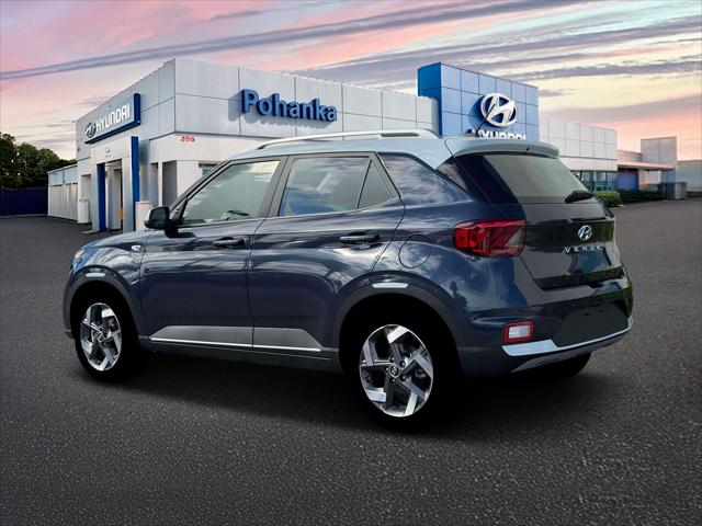 2026 Hyundai Venue SEL w/Two-Tone Roof