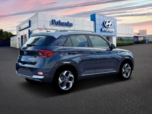 2026 Hyundai Venue SEL w/Two-Tone Roof