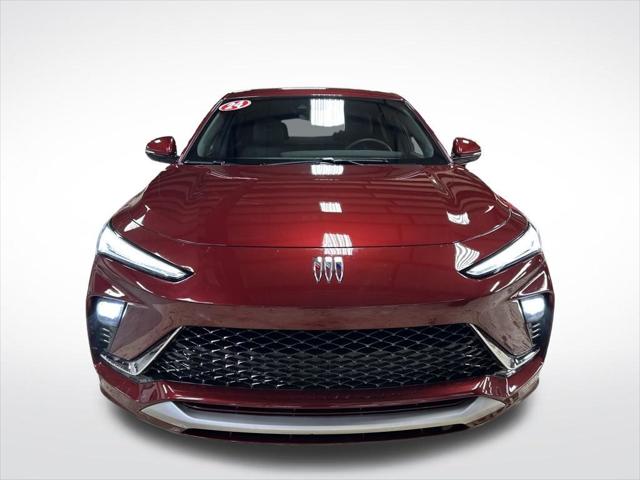 2024 Buick NV Avenir FWD