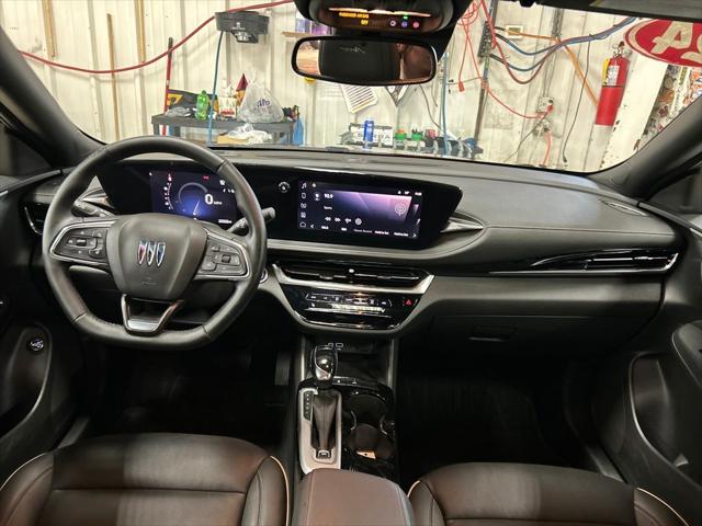 2024 Buick NV Avenir FWD