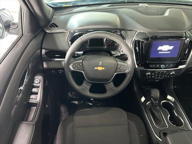 2023 Chevrolet Traverse FWD LT Cloth