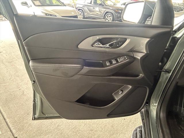 2023 Chevrolet Traverse FWD LT Cloth