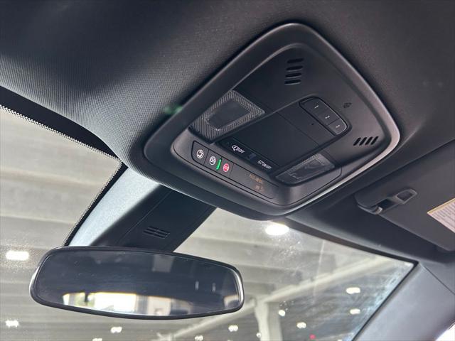 2023 Chevrolet Traverse FWD LT Cloth