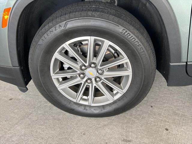 2023 Chevrolet Traverse FWD LT Cloth