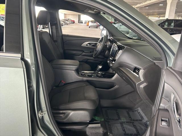 2023 Chevrolet Traverse FWD LT Cloth