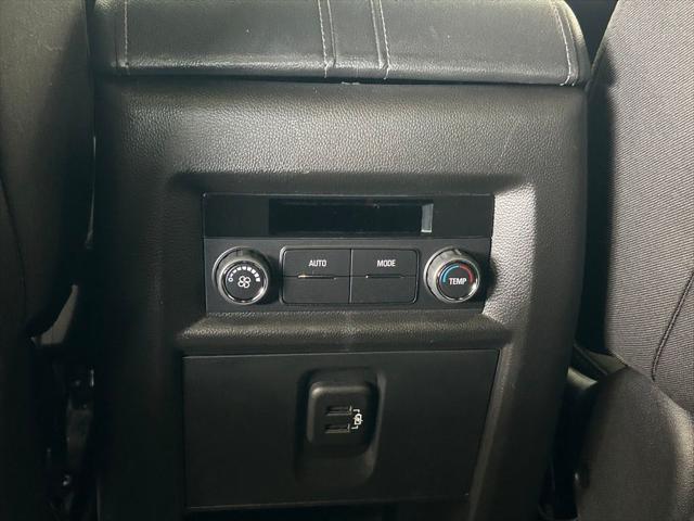 2023 Chevrolet Traverse FWD LT Cloth