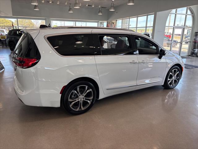 2026 Chrysler Pacifica Pinnacle