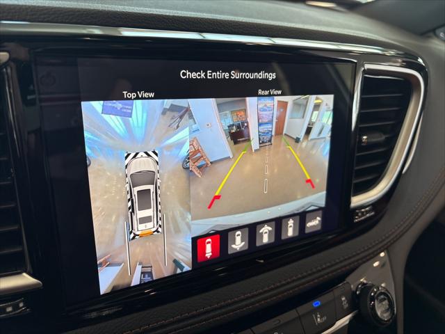 2026 Chrysler Pacifica Pinnacle