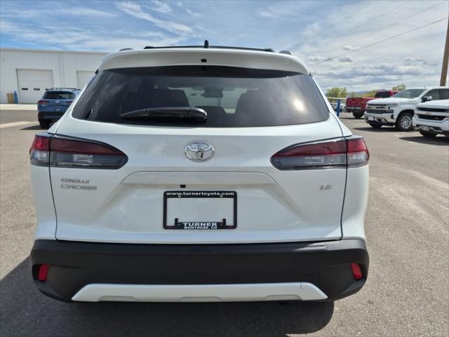 2026 Toyota Corolla Cross LE