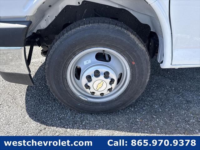 2026 Chevrolet Express Cutaway 4500 Van
