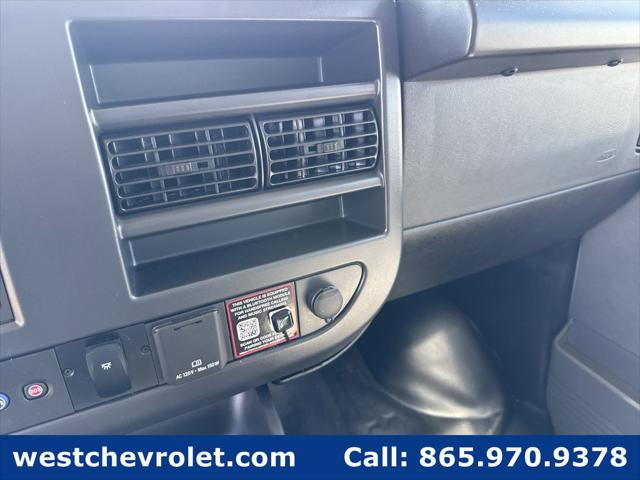 2026 Chevrolet Express Cutaway 4500 Van