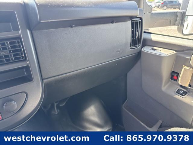 2026 Chevrolet Express Cutaway 4500 Van