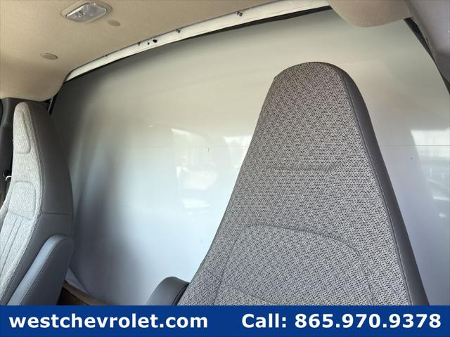 2026 Chevrolet Express Cutaway 4500 Van
