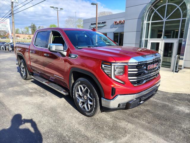 2022 GMC Sierra 1500 4WD Crew Cab Short Box SLT