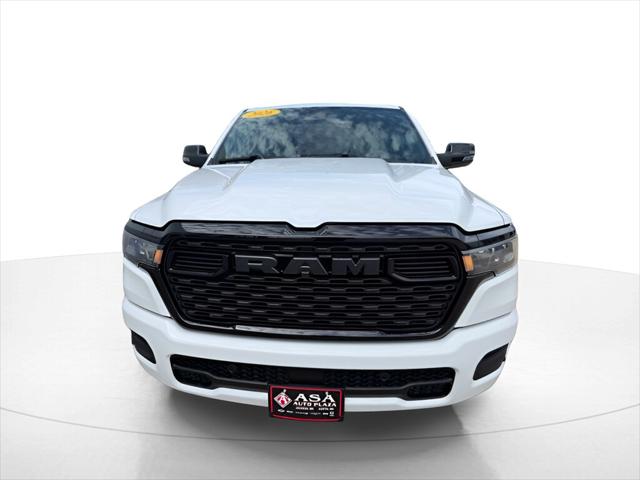 2026 Ram 1500 Big Horn Crew Cab 4x4 5'7" Box