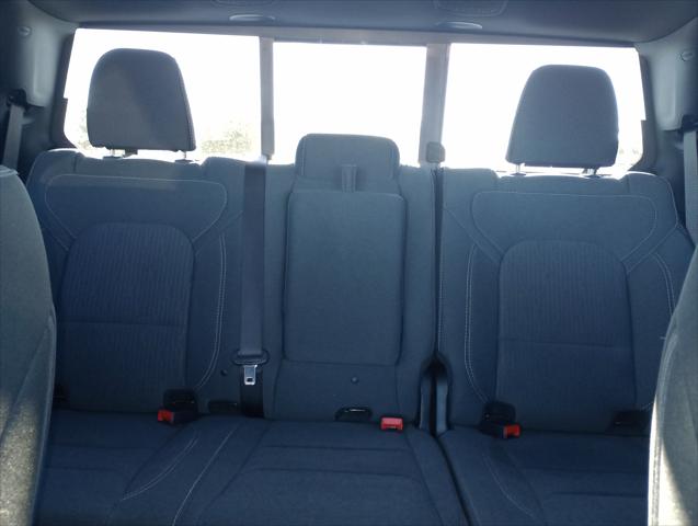 2023 Ram 1500 Big Horn Crew Cab 4x4 57 Box