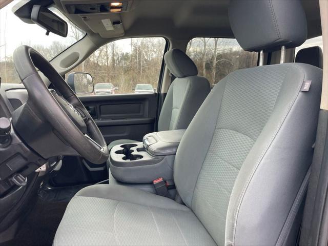 2016 RAM 2500 Tradesman 2016 RAM 2500 Tradesman