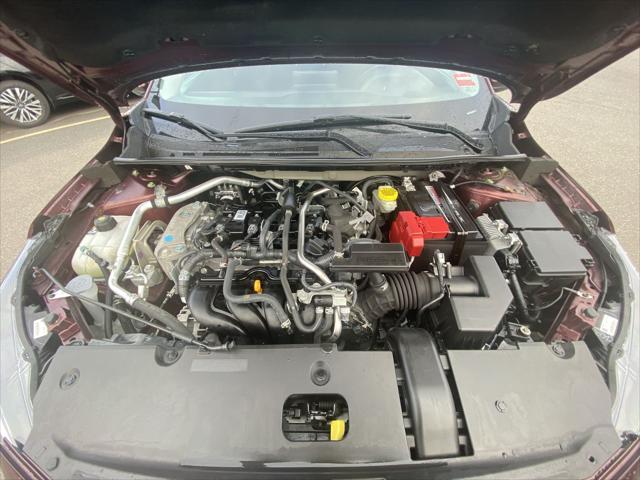 2024 Nissan Sentra SV Xtronic CVT