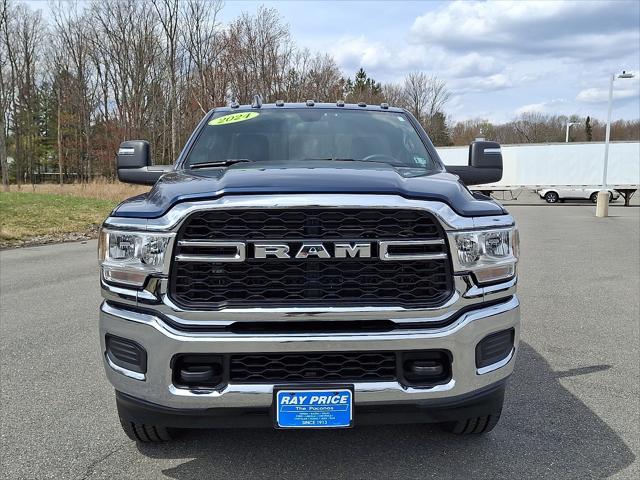 2024 RAM 2500 Tradesman Regular Cab 4x4 8 Box