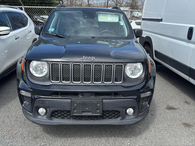 2022 Jeep Renegade Latitude 4x4 2022 Jeep Renegade Latitude 4x4