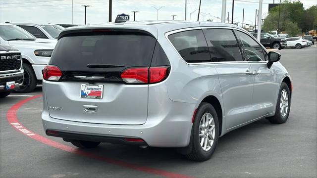 2026 Chrysler Voyager LX