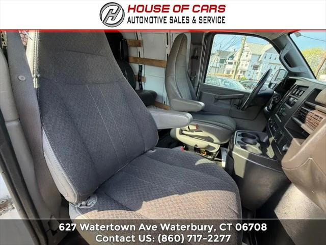2019 GMC Savana 2500 Work Van