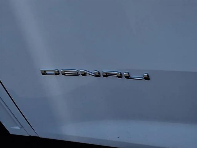 2026 GMC Acadia Denali Ultimate AWD