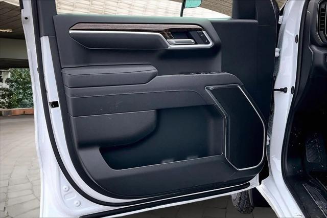 2026 GMC Sierra 1500 Double Cab, Standard Bed, Elevation, 4WD