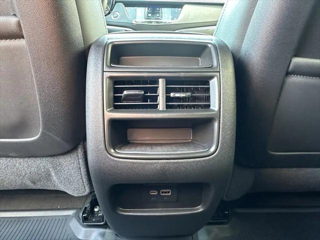 2026 Cadillac XT5 Luxury AWD