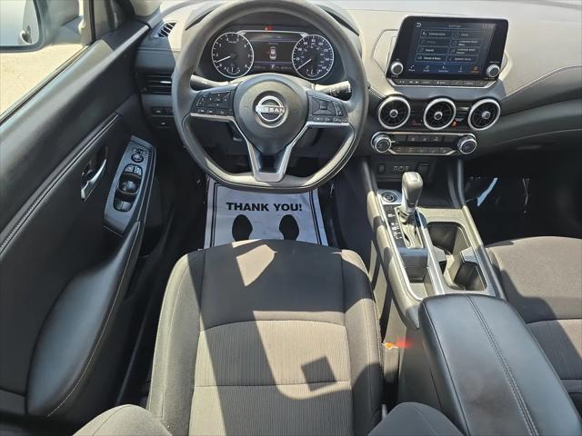 2024 Nissan Sentra SV Xtronic CVT