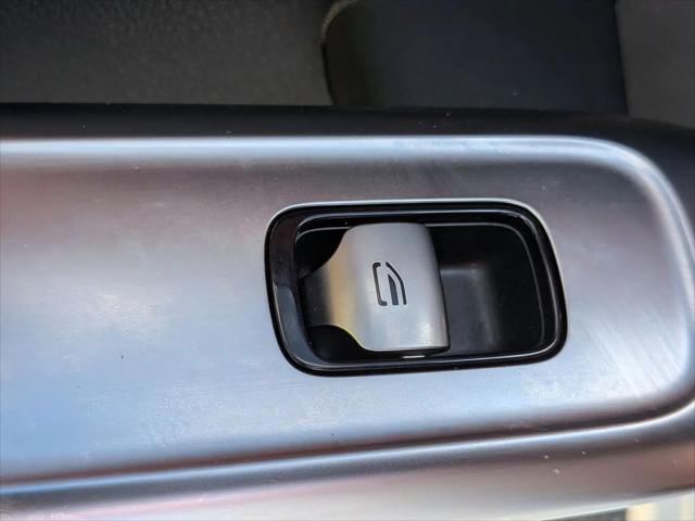 2025 Mercedes-Benz C-CLASS C 300 C 300