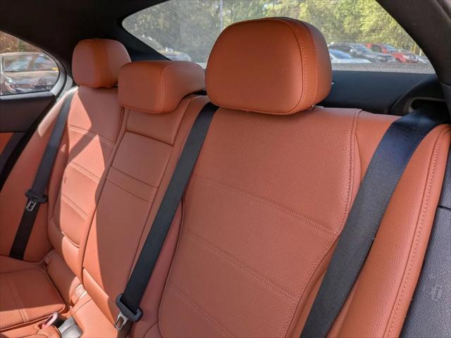 2025 Mercedes-Benz C-CLASS C 300 C 300