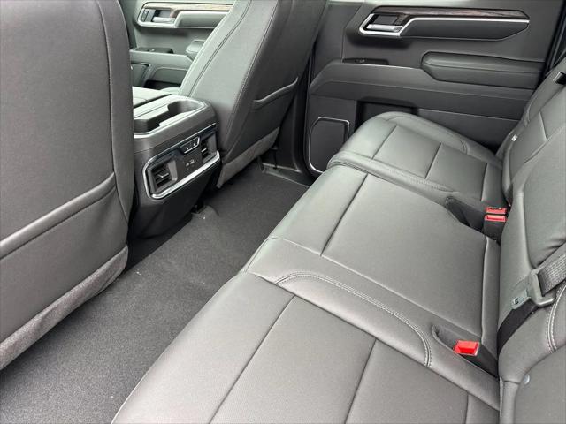 2026 GMC Sierra 1500 Crew Cab, Short Bed, SLT, 4WD
