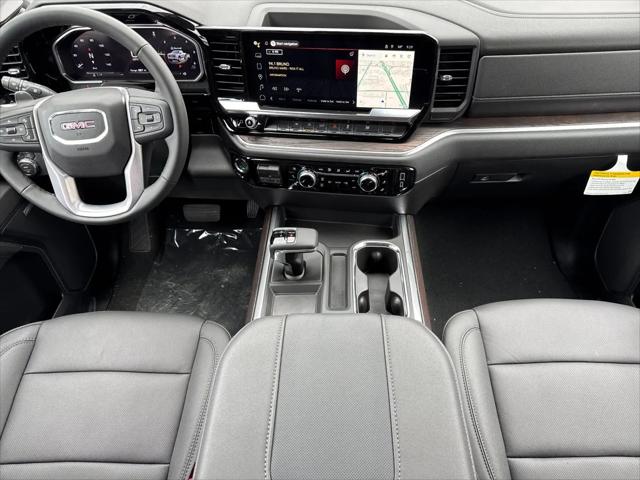 2026 GMC Sierra 1500 Crew Cab, Short Bed, SLT, 4WD