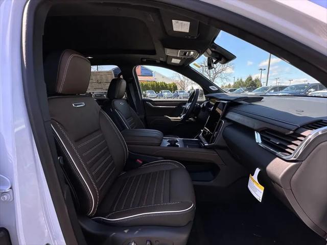 2026 GMC Acadia Denali Ultimate AWD