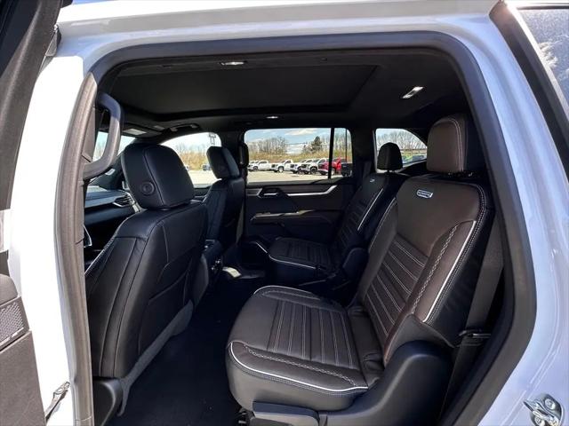 2026 GMC Acadia Denali Ultimate AWD