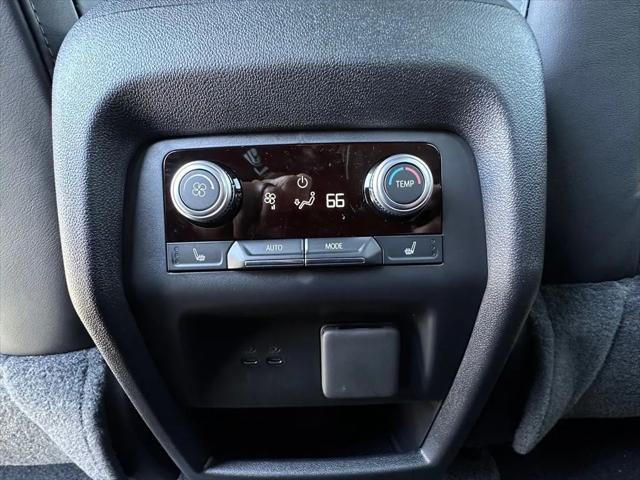 2026 GMC Acadia Denali Ultimate AWD