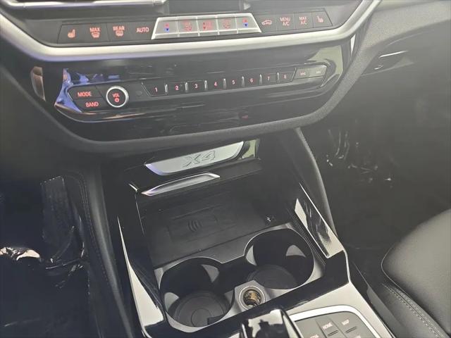 2025 BMW X4 xDrive30i
