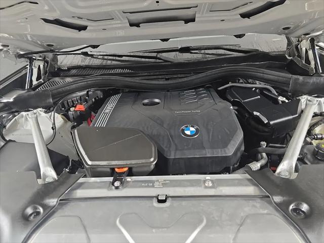 2025 BMW X4 xDrive30i