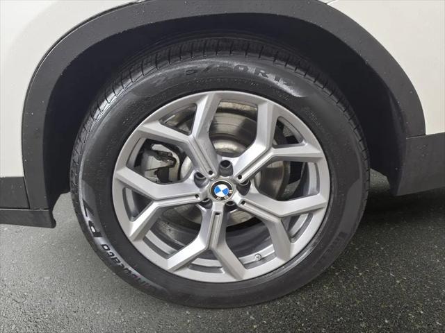 2025 BMW X4 xDrive30i