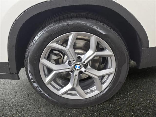 2025 BMW X4 xDrive30i