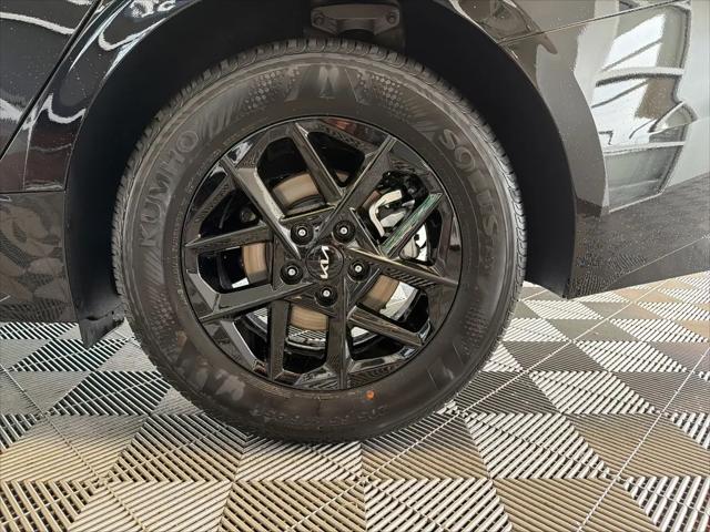 2026 Kia K5 LXS FWD