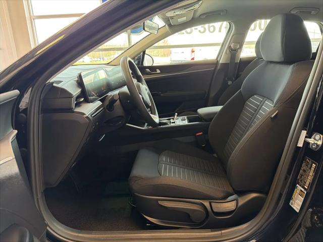 2026 Kia K5 LXS FWD