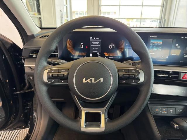 2026 Kia K5 LXS FWD