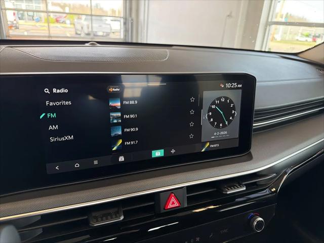 2026 Kia K5 LXS FWD